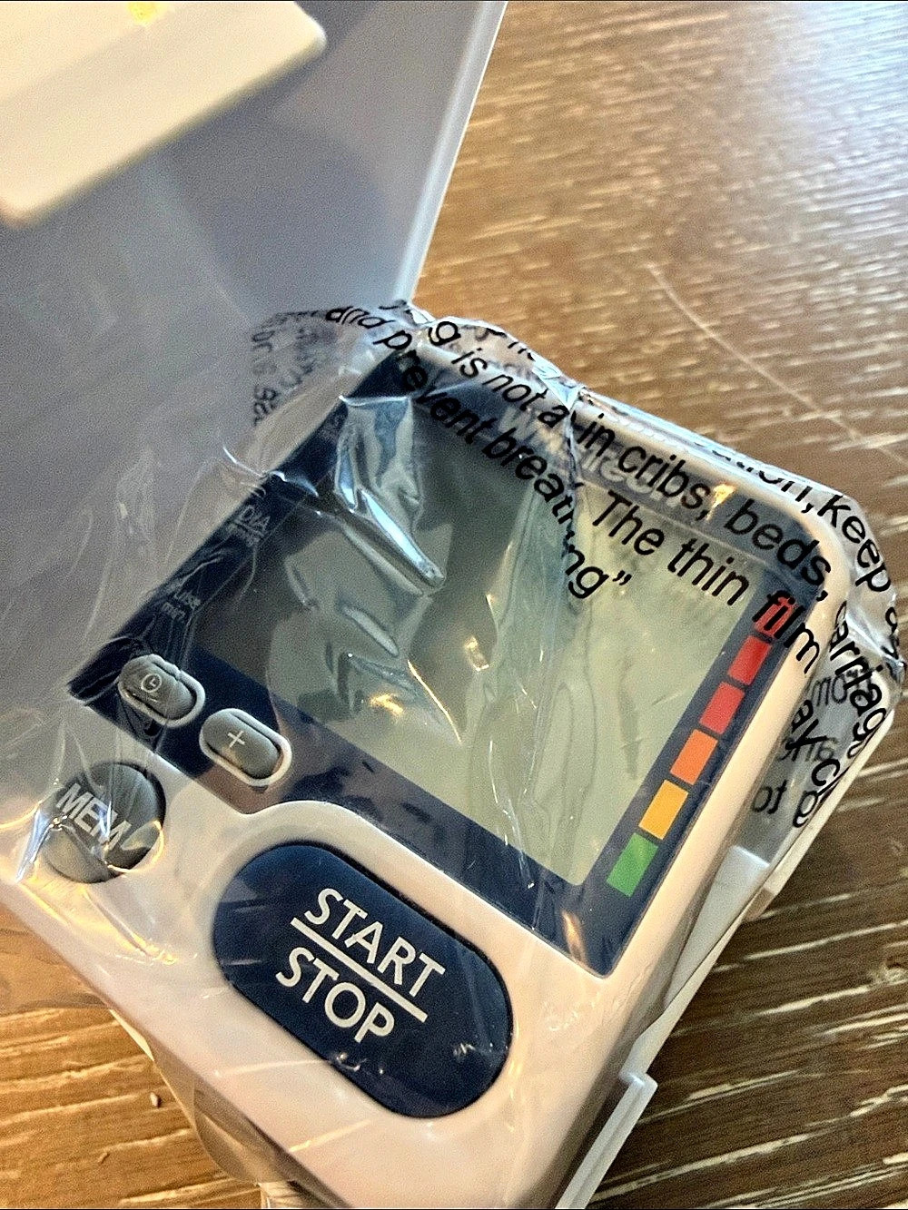 WristTech Blood Pressure Monitor with Heartbeat Detector Blood Excellent cond